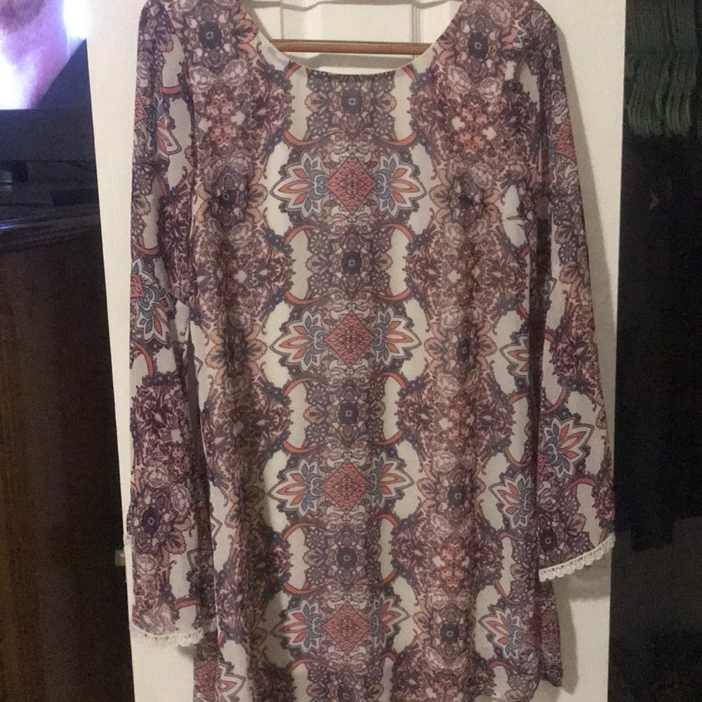 Women’s dress